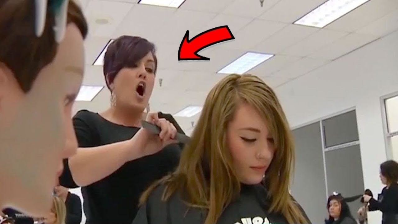 Beim Schneiden der Haare eines Teenagers macht die Friseurin eine Entdeckung, die ihr den Atem raubt