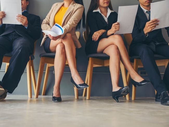 Curiosidad femenina: descubre por qué las mujeres cruzan las piernas ➤ Globenow.info