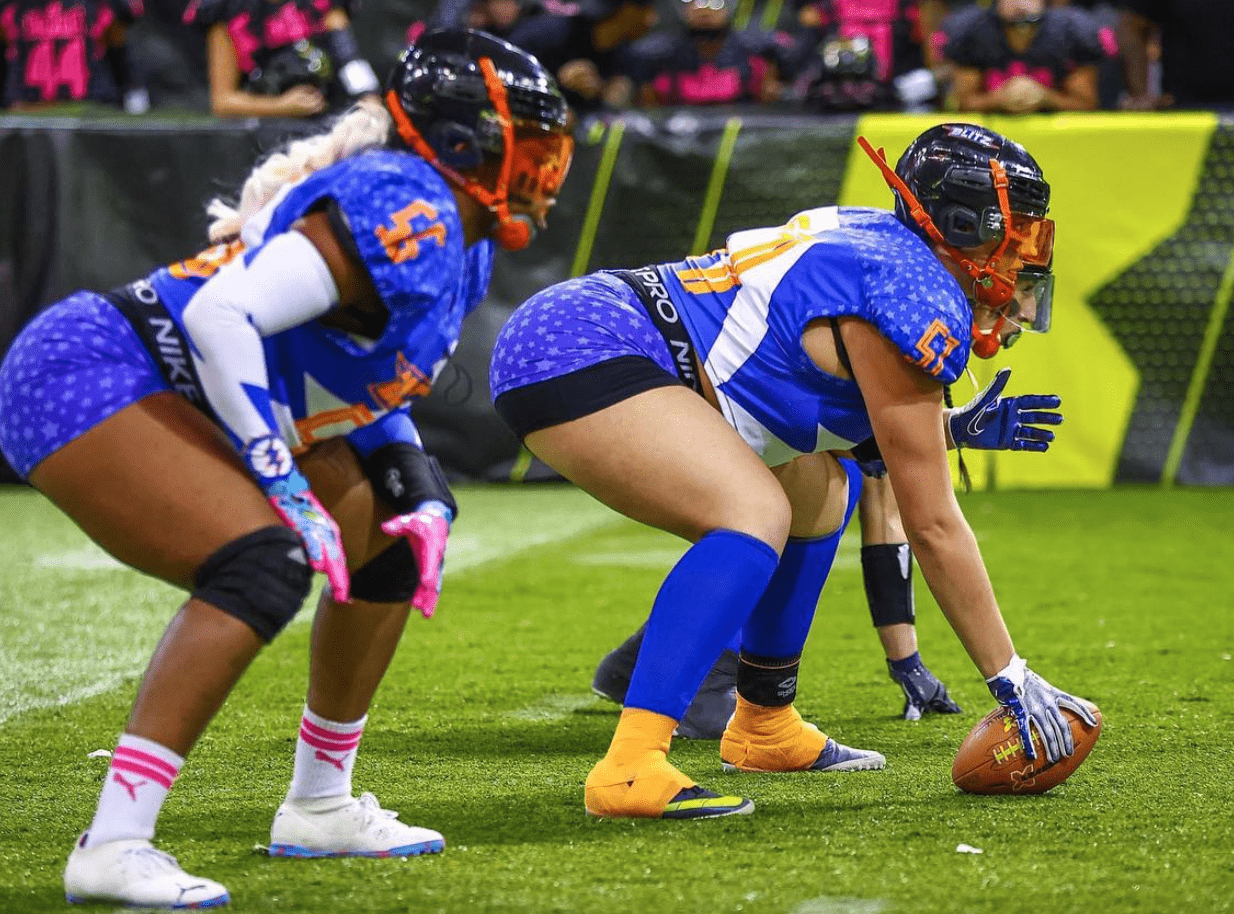 Frauen-American Football: Kraft, Können und mitreißende Persönlichkeiten auf dem Feld