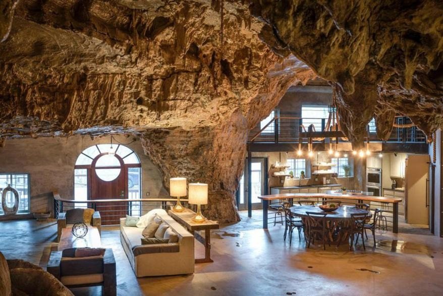 Uma mulher de 78 anos construiu a casa dos seus sonhos dentro de uma caverna — e o interior impressiona todos os visitantes ➤ Globenow.info